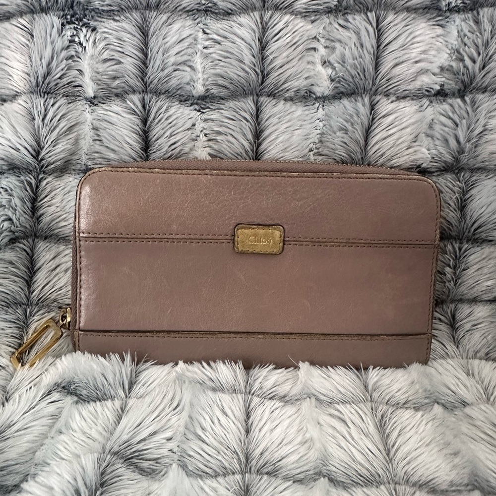 Chloe Taupe Leather with Gold Accent